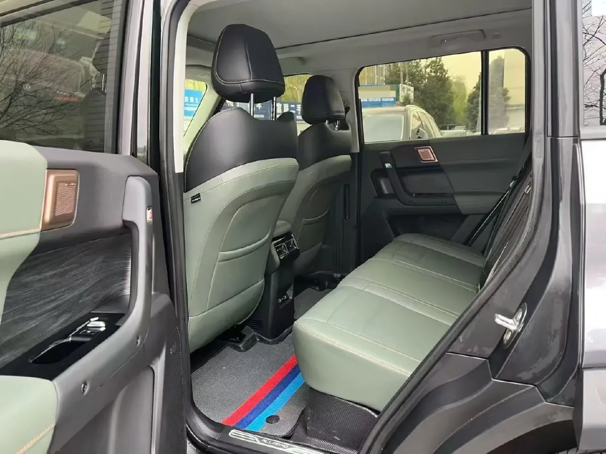 2024 JMC DaDao 2.3T 245HP L4 8AT,autocango,china used car exporter,china ev exporter,chinese used car exporter,chinese used ev exporter