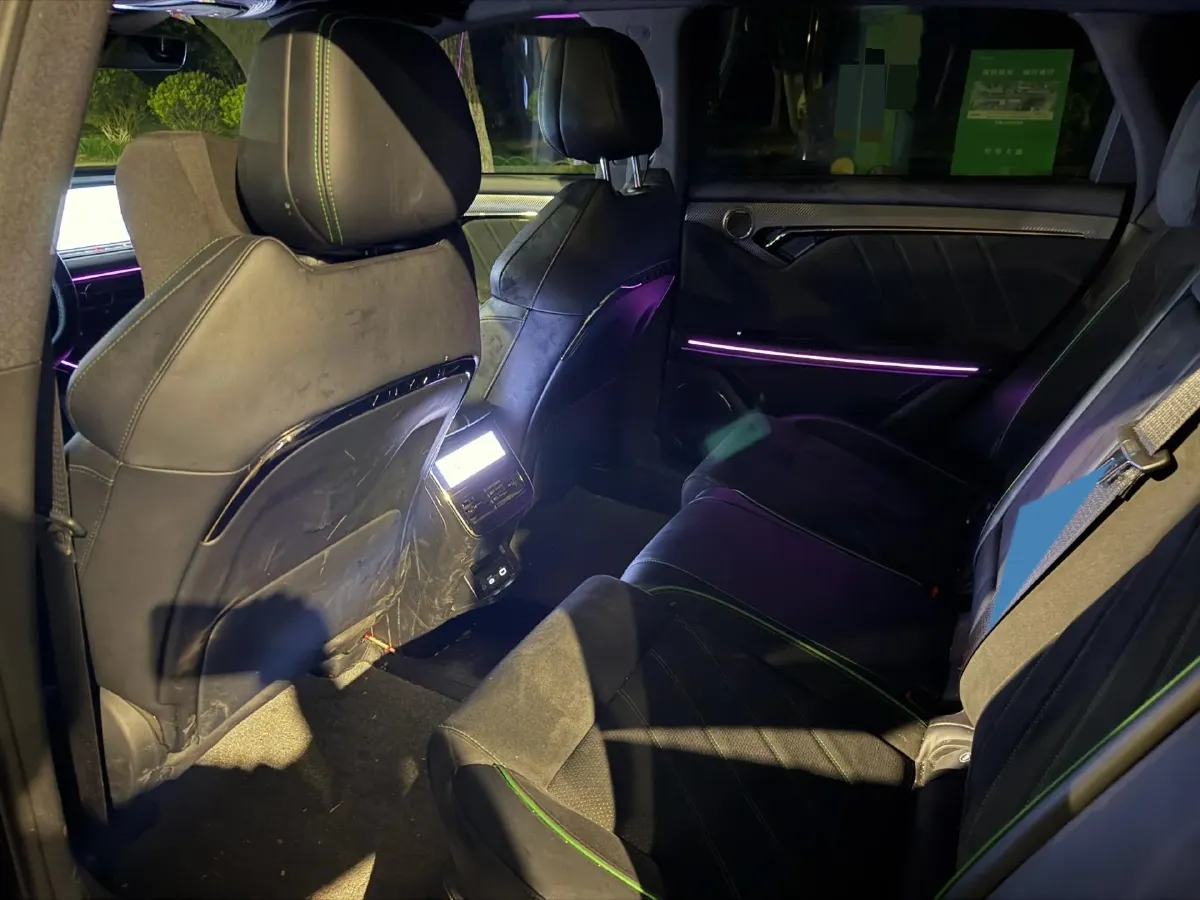 2025 Voyah FREE 1.5T 150HP L4 REEV 43KWH,autocango,china used car exporter,china ev exporter,chinese used car exporter,chinese used ev exporter