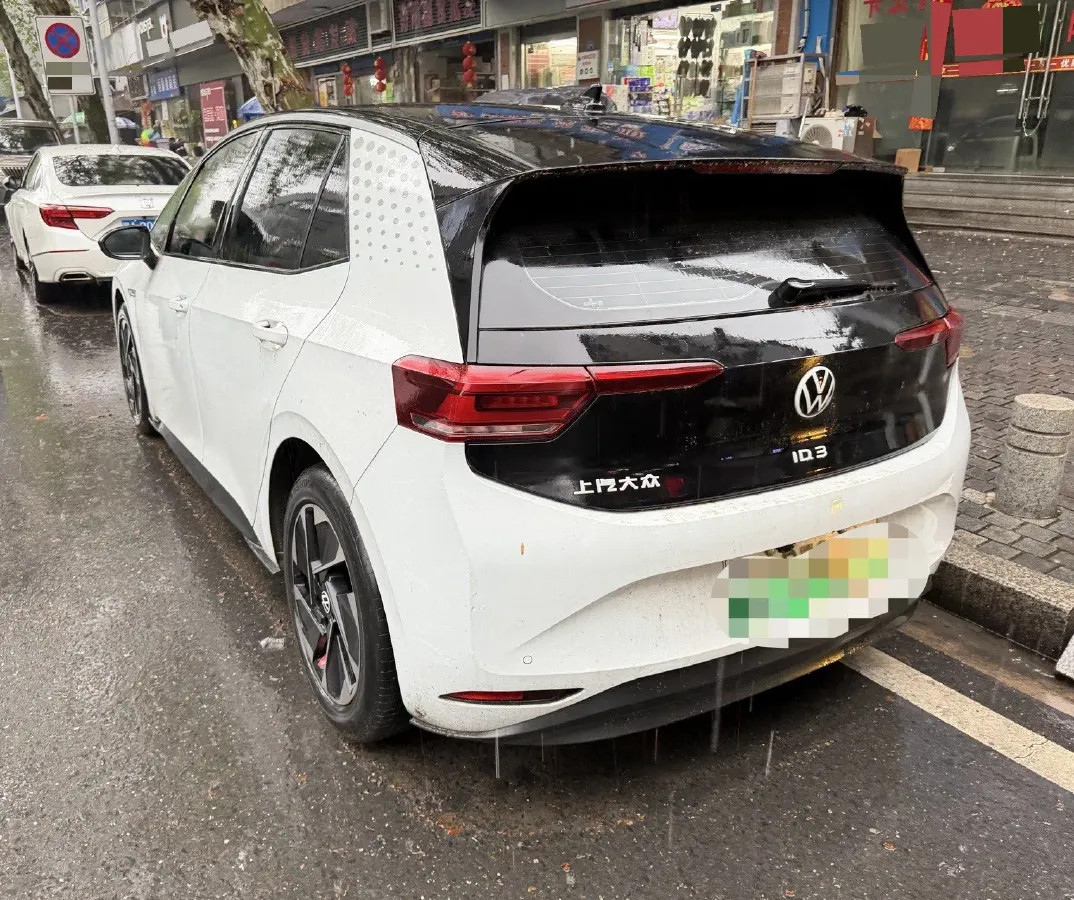 2023 Volkswagen ID.3 BEV 52.8KWH,autocango,china used car exporter,china ev exporter,chinese used car exporter,chinese used ev exporter