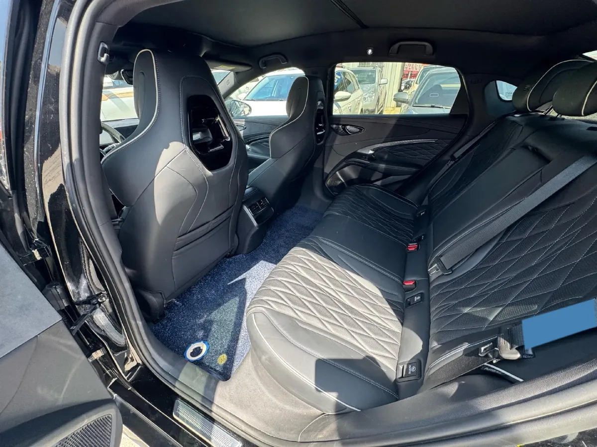 2023 BYD Seal BEV 61.4KWH,autocango,china used car exporter,china ev exporter,chinese used car exporter,chinese used ev exporter