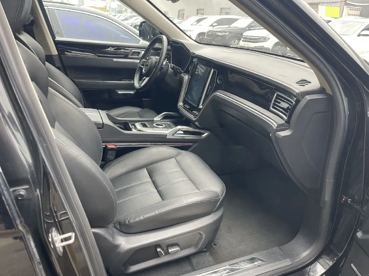 2017 Zotye T700 1.8T 177HP L4 6DCT,autocango,china used car exporter,china ev exporter,chinese used car exporter,chinese used ev exporter