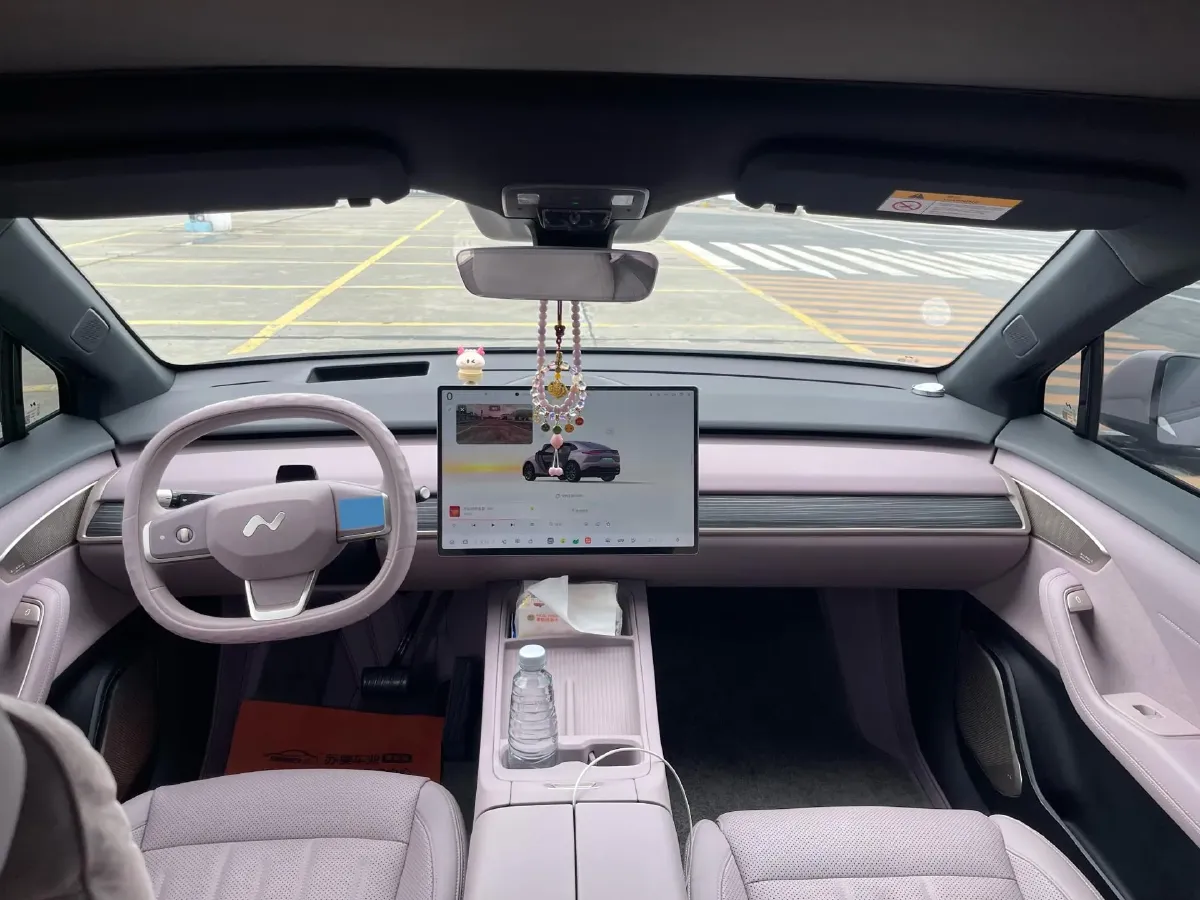 2024 ONVO L60 BEV 60KWH,autocango,china used car exporter,china ev exporter,chinese used car exporter,chinese used ev exporter