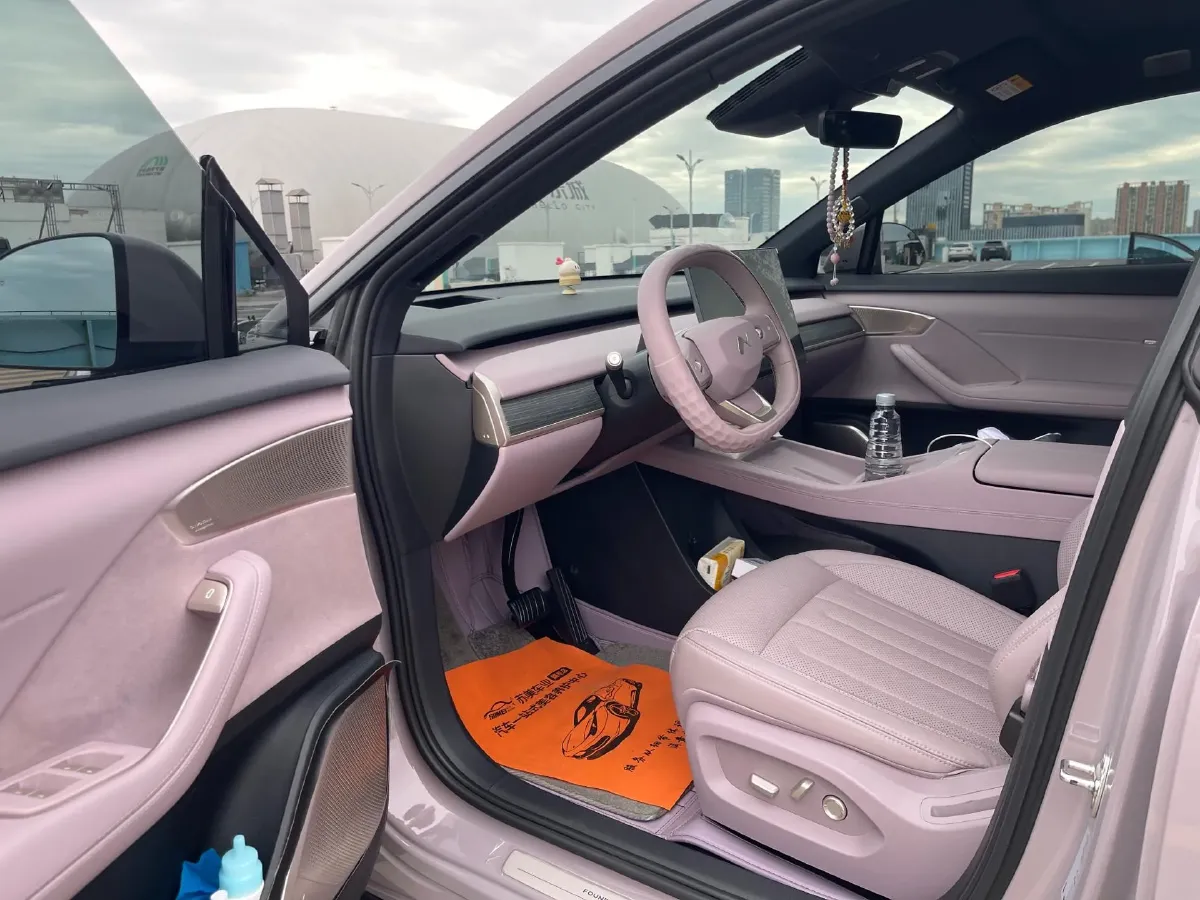 2024 ONVO L60 BEV 60KWH,autocango,china used car exporter,china ev exporter,chinese used car exporter,chinese used ev exporter
