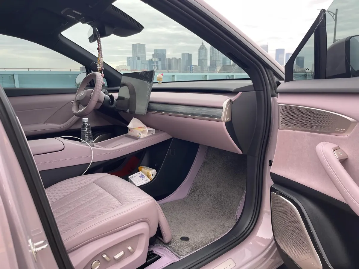 2024 ONVO L60 BEV 60KWH,autocango,china used car exporter,china ev exporter,chinese used car exporter,chinese used ev exporter