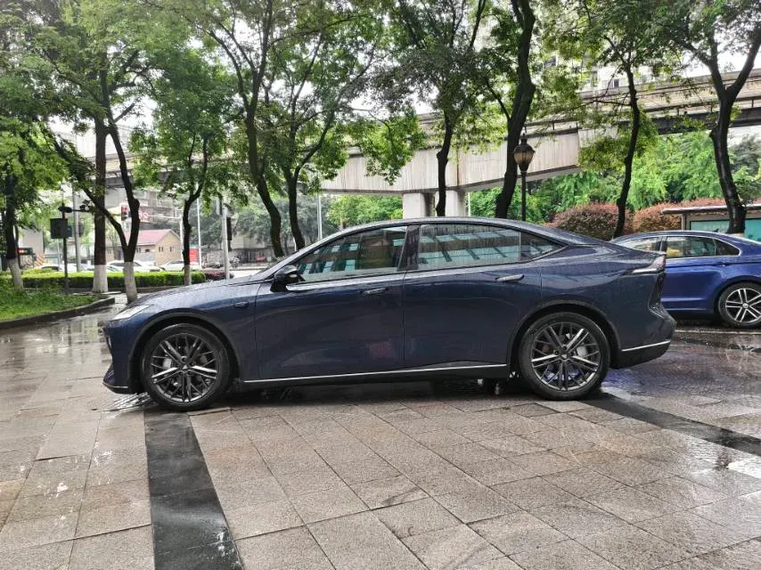 2022 DongFeng Forthing LingZhi EV BEV 68.4KWH,autocango,china used car exporter,china ev exporter,chinese used car exporter,chinese used ev exporter