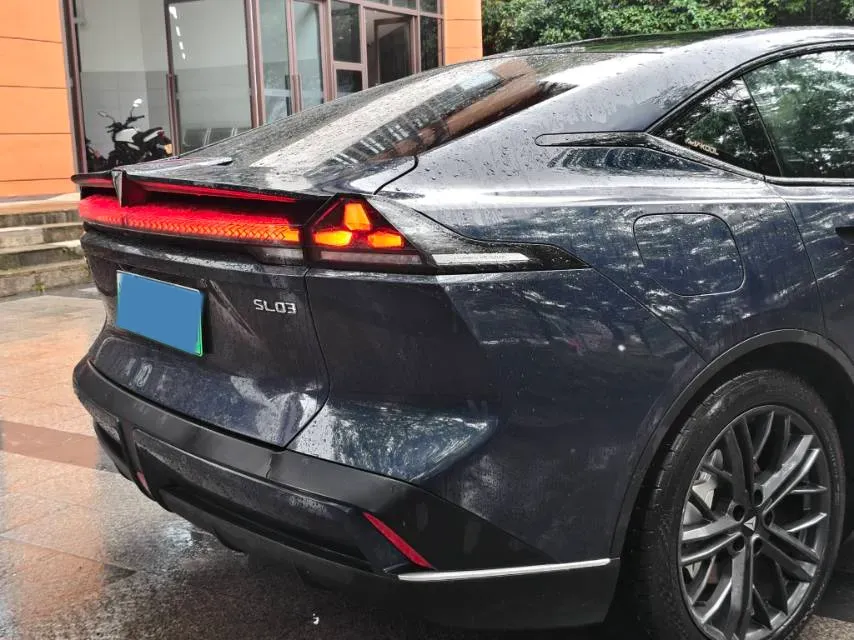 2022 DongFeng Forthing LingZhi EV BEV 68.4KWH,autocango,china used car exporter,china ev exporter,chinese used car exporter,chinese used ev exporter
