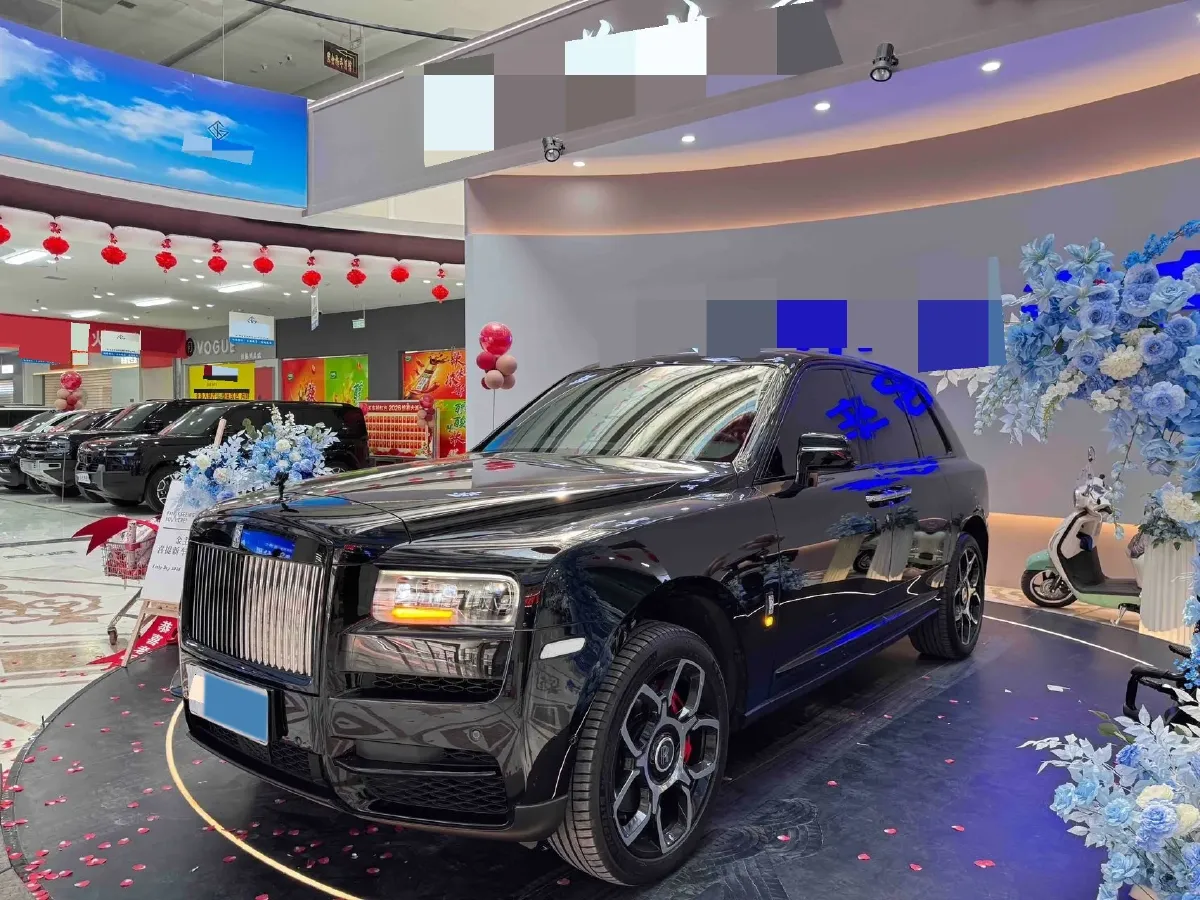2018 Rolls-Royce Cullinan 6.7T 571HP V12 8AT,autocango,china used car exporter,china ev exporter,chinese used car exporter,chinese used ev exporter