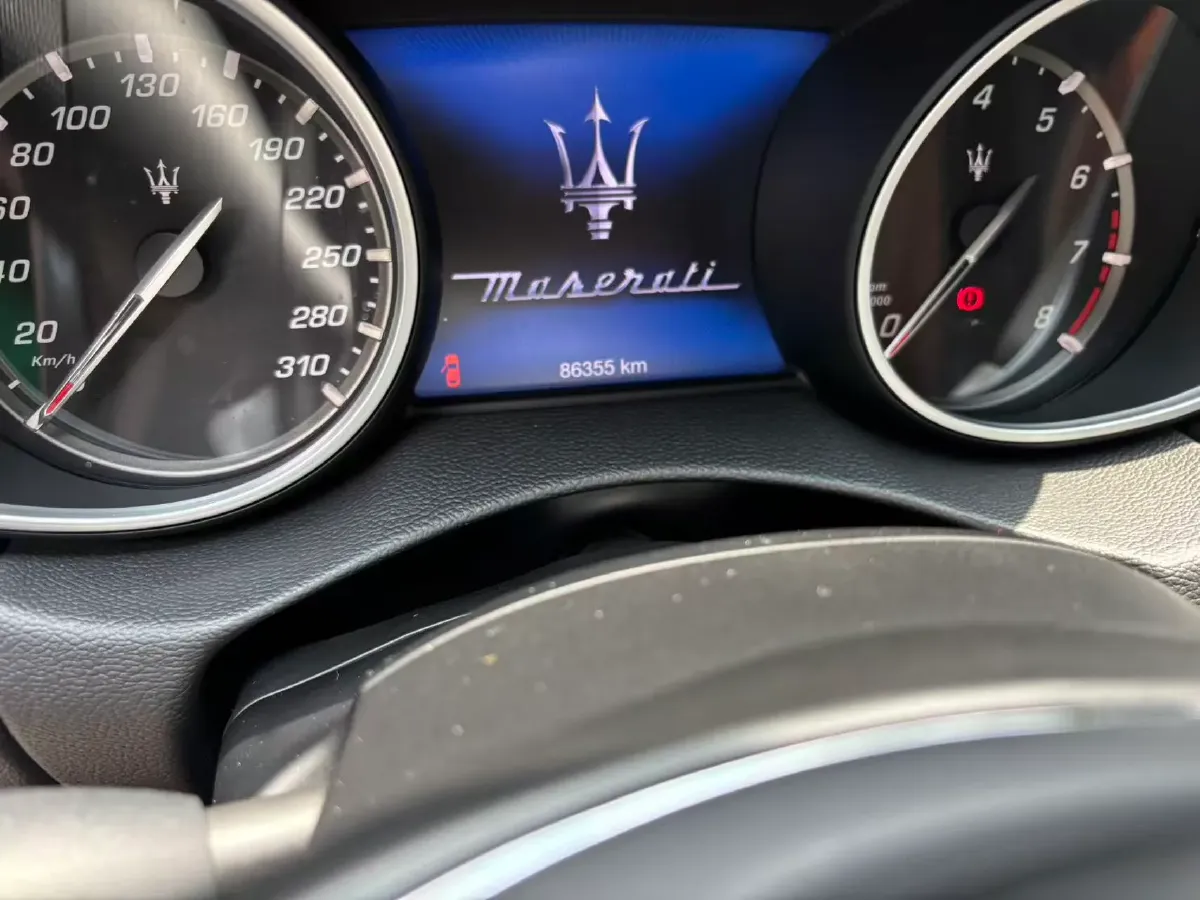 2019 Maserati Levante 3.0T 350HP V6 8AT,autocango,china used car exporter,china ev exporter,chinese used car exporter,chinese used ev exporter