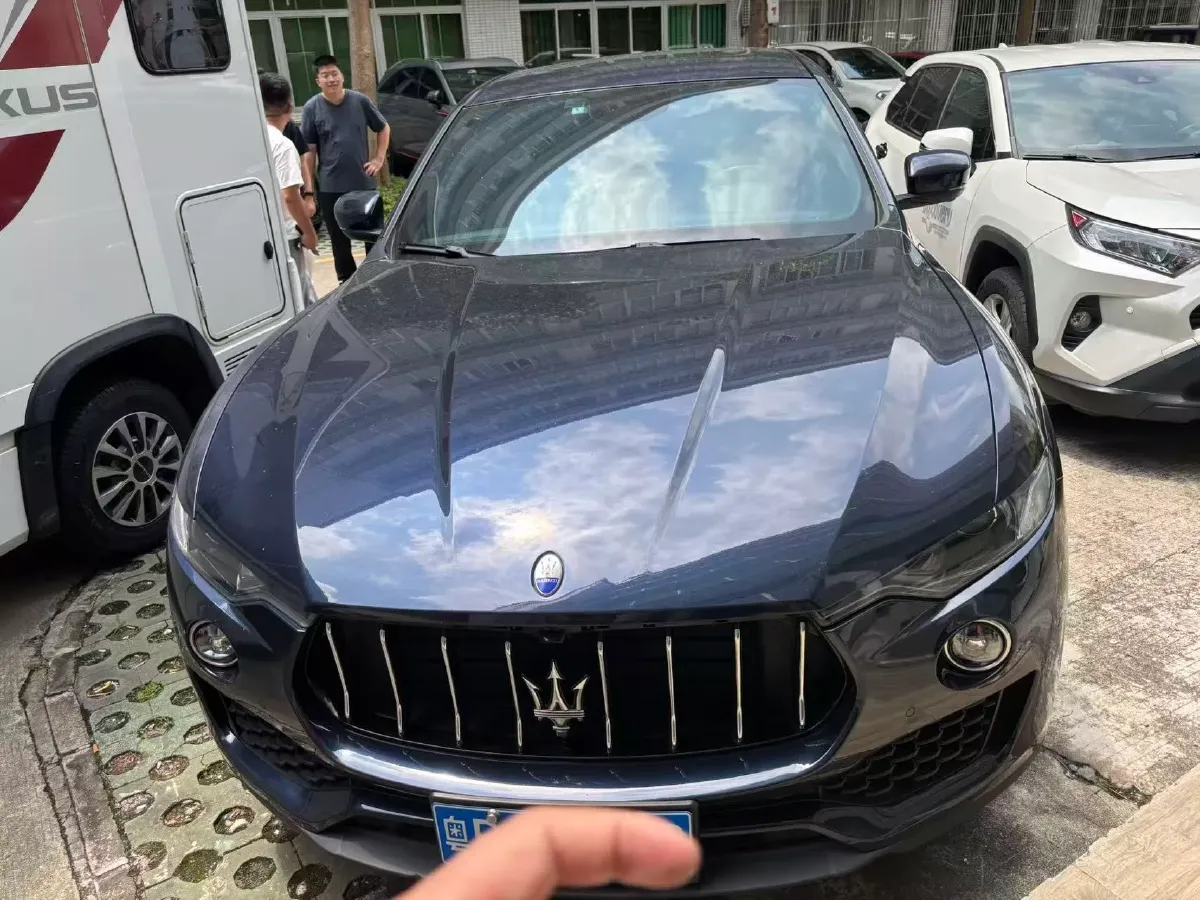 2019 Maserati Levante 3.0T 350HP V6 8AT,autocango,china used car exporter,china ev exporter,chinese used car exporter,chinese used ev exporter
