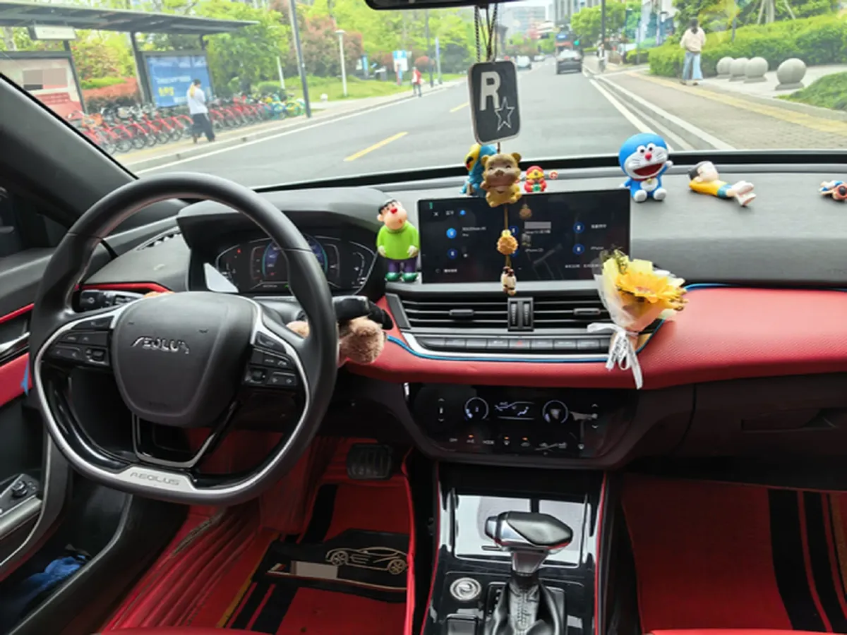 2021 DongFeng Aeolus YiXuan 1.5T 150HP L4 6DCT,autocango,china used car exporter,china ev exporter,chinese used car exporter,chinese used ev exporter