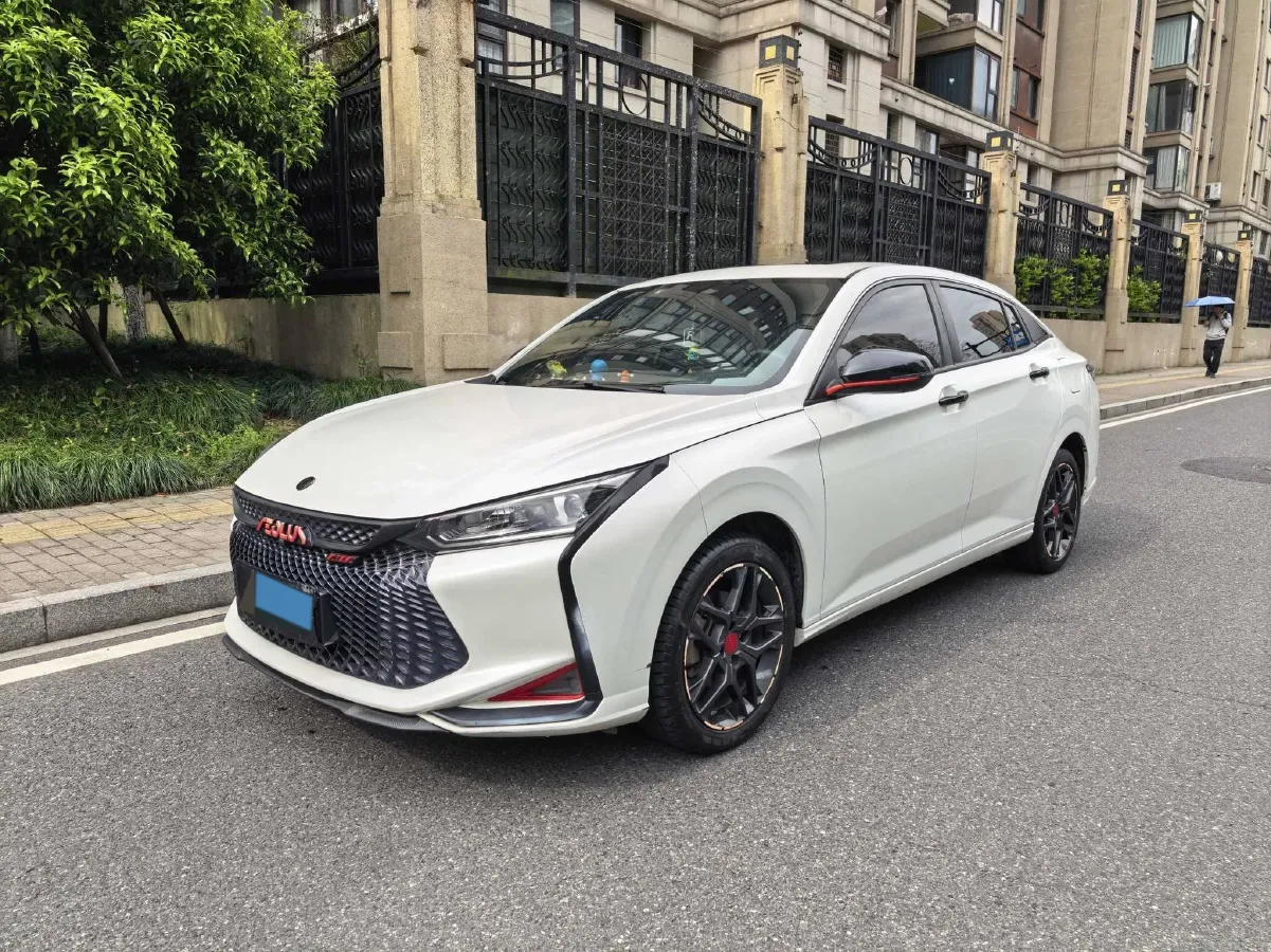 2021 DongFeng Aeolus YiXuan 1.5T 150HP L4 6DCT,autocango,china used car exporter,china ev exporter,chinese used car exporter,chinese used ev exporter