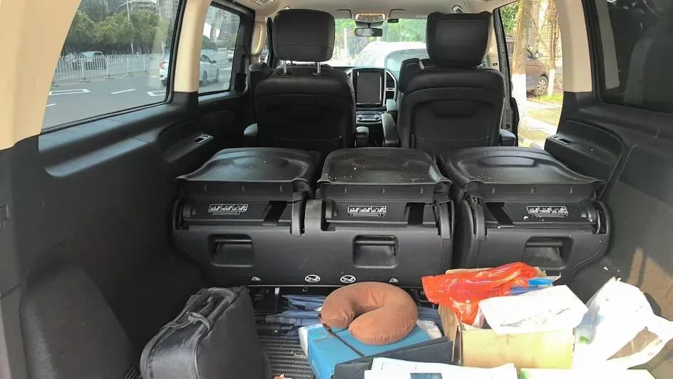 2021 Mercedes-Benz Vito 2.0T 211HP L4 9AT,autocango,china used car exporter,china ev exporter,chinese used car exporter,chinese used ev exporter