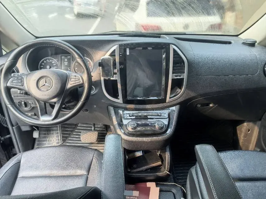 2021 Mercedes-Benz Vito 2.0T 211HP L4 9AT,autocango,china used car exporter,china ev exporter,chinese used car exporter,chinese used ev exporter