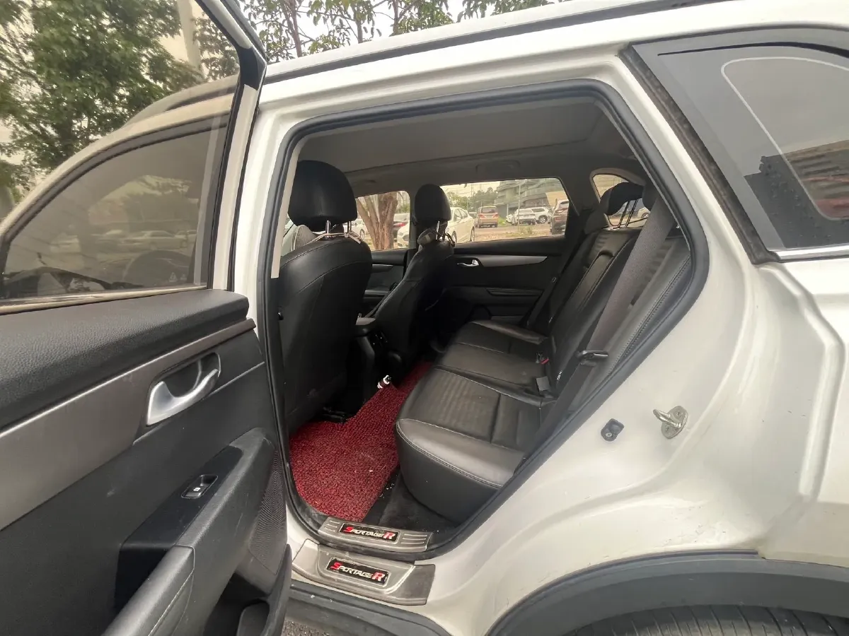 2018 Kia Sportage R 2.0L 160HP L4 6AT,autocango,china used car exporter,china ev exporter,chinese used car exporter,chinese used ev exporter