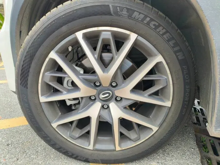 2022 GAC Trumpchi GS8 2.0T 252HP L4 8AT,autocango,china used car exporter,china ev exporter,chinese used car exporter,chinese used ev exporter