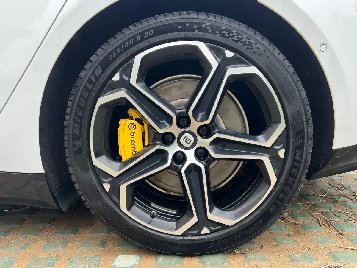 2024 MI SU7 BEV 101KWH,autocango,china used car exporter,china ev exporter,chinese used car exporter,chinese used ev exporter