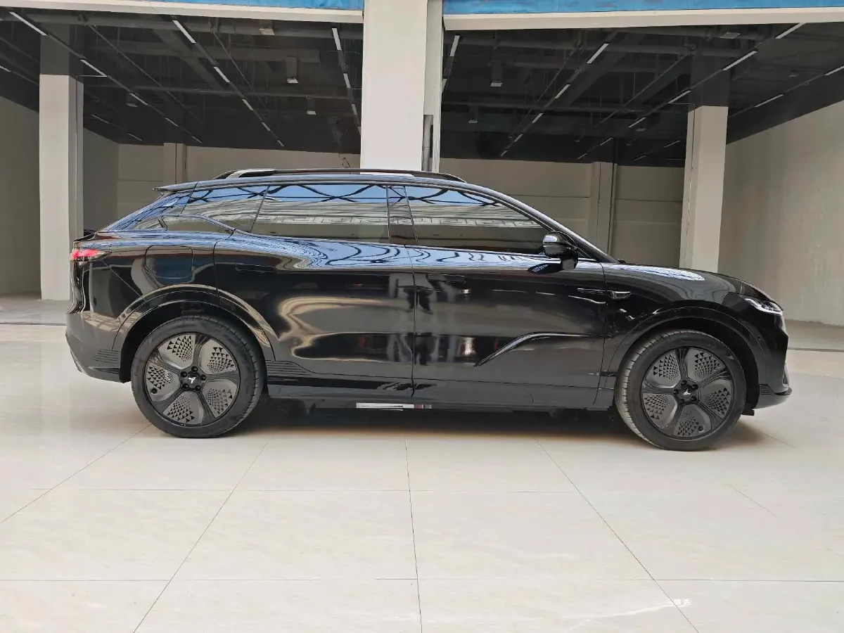 2024 Voyah ZhiYin BEV 77KWH,autocango,china used car exporter,china ev exporter,chinese used car exporter,chinese used ev exporter