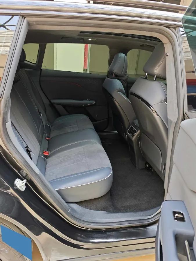 2024 Voyah ZhiYin BEV 77KWH,autocango,china used car exporter,china ev exporter,chinese used car exporter,chinese used ev exporter