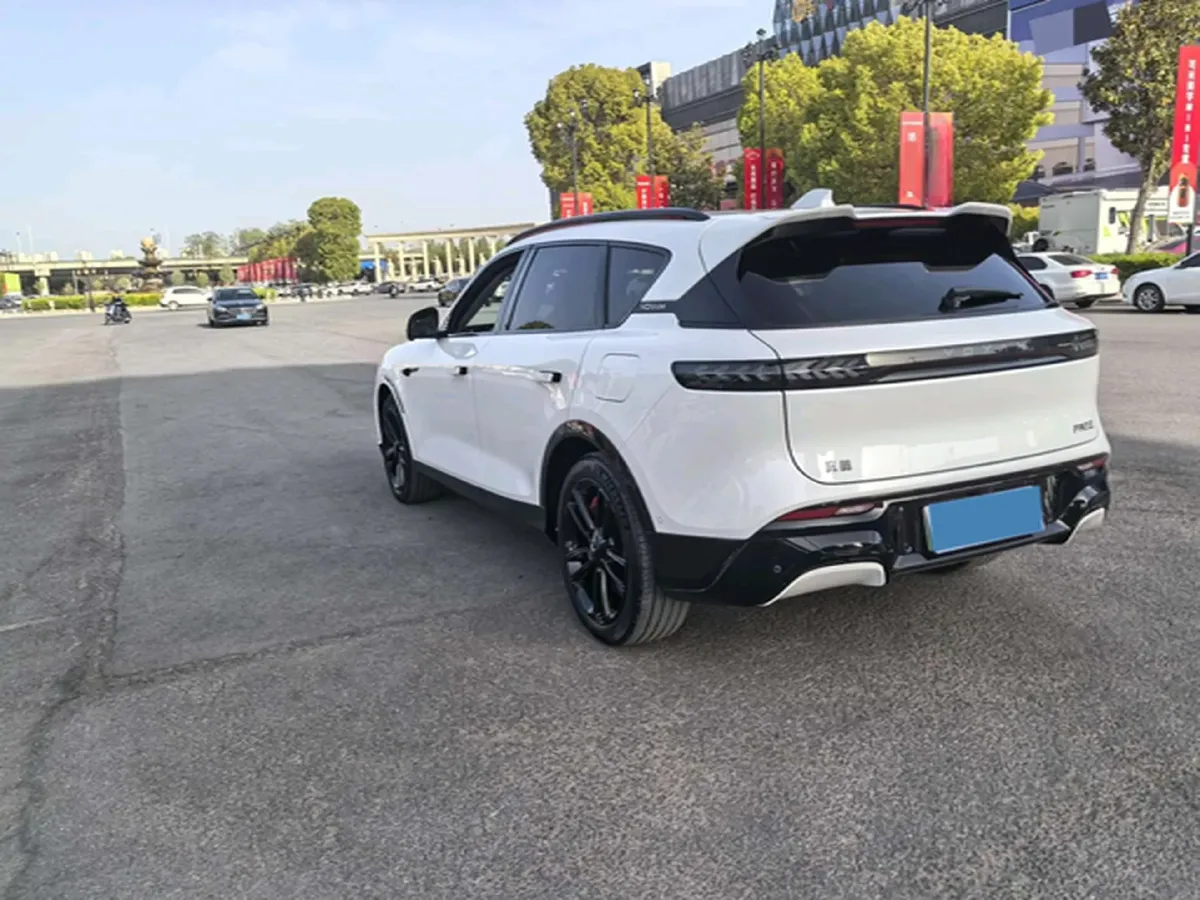 2025 Voyah FREE 1.5T 150HP L4 REEV 43KWH,autocango,china used car exporter,china ev exporter,chinese used car exporter,chinese used ev exporter