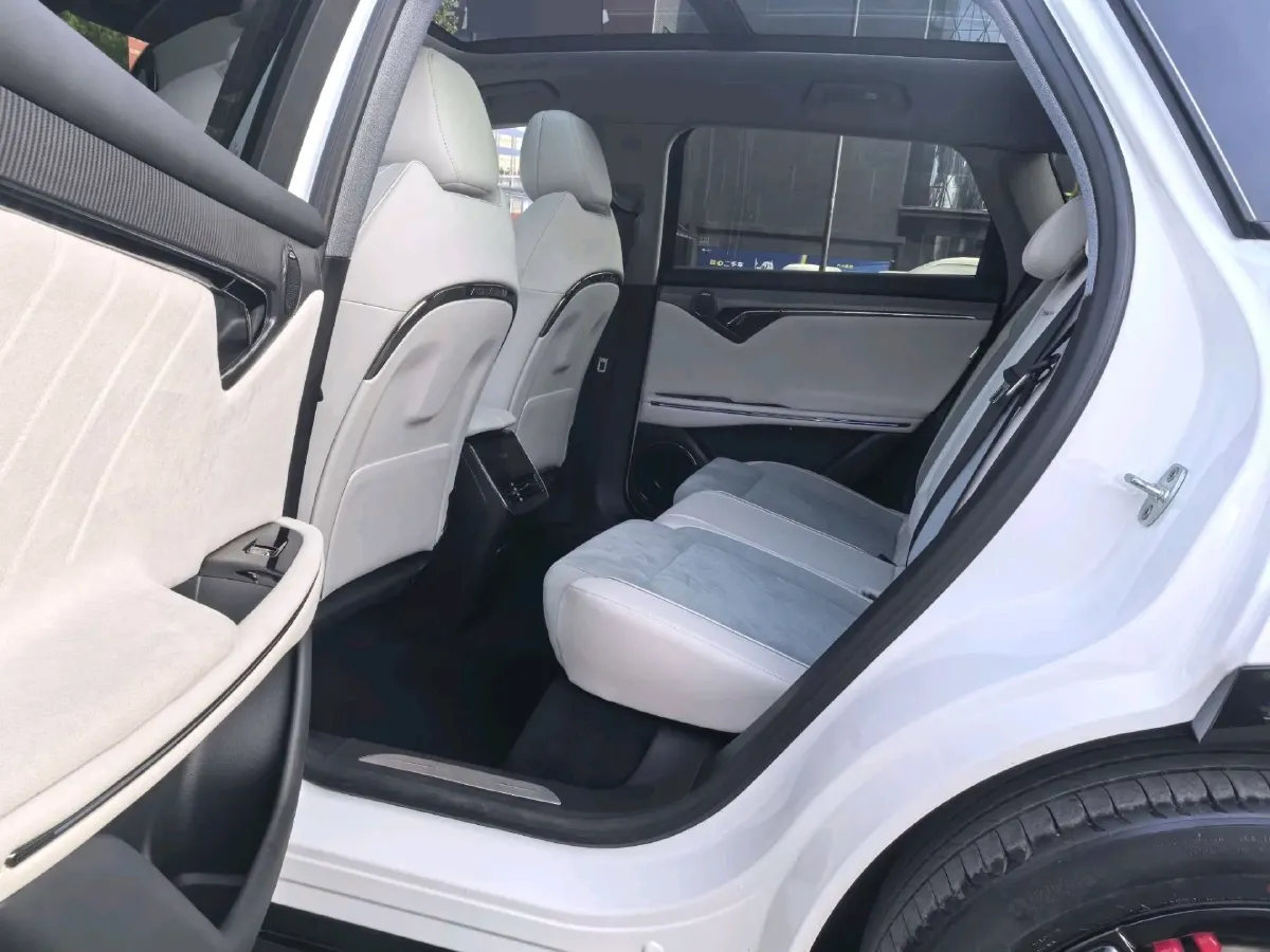 2025 Voyah FREE 1.5T 150HP L4 REEV 43KWH,autocango,china used car exporter,china ev exporter,chinese used car exporter,chinese used ev exporter