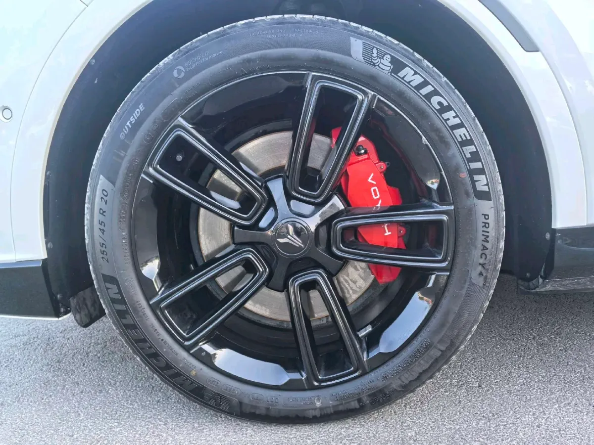 2025 Voyah FREE 1.5T 150HP L4 REEV 43KWH,autocango,china used car exporter,china ev exporter,chinese used car exporter,chinese used ev exporter