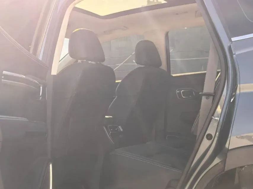 2020 Geely Okavango 1.8T 184HP L4 7DCT,autocango,china used car exporter,china ev exporter,chinese used car exporter,chinese used ev exporter