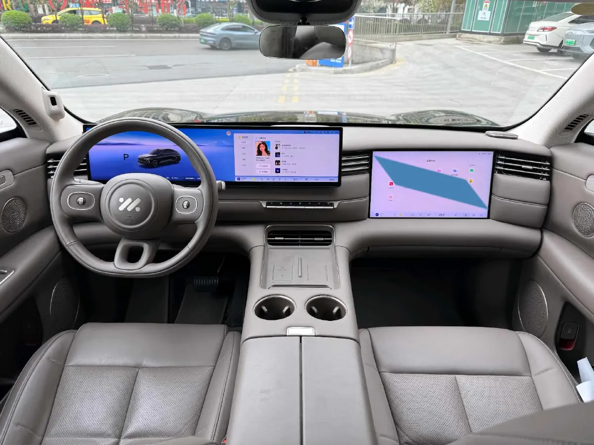 2026 IM LS6 REEV 155HP REEV,autocango,china used car exporter,china ev exporter,chinese used car exporter,chinese used ev exporter