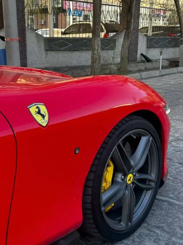 2020 Ferrari Roma 3.9T 620HP V8 8DCT,autocango,china used car exporter,china ev exporter,chinese used car exporter,chinese used ev exporter