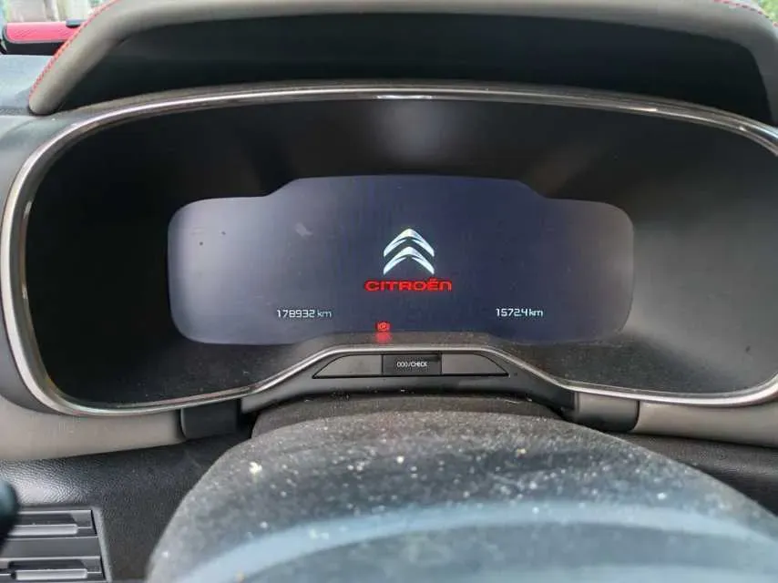 2019 Citroen C5 Aircross 1.6T 167HP L4 6AT,autocango,china used car exporter,china ev exporter,chinese used car exporter,chinese used ev exporter