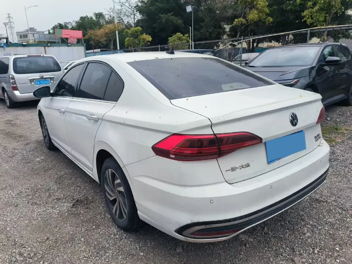 2023 Volkswagen Bora 1.2T 116HP L4 7DCT,autocango,china used car exporter,china ev exporter,chinese used car exporter,chinese used ev exporter