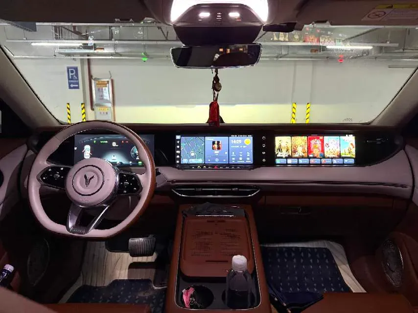 2024 Voyah FREE 1.5T 150HP L4 REEV 39.2KWH,autocango,china used car exporter,china ev exporter,chinese used car exporter,chinese used ev exporter