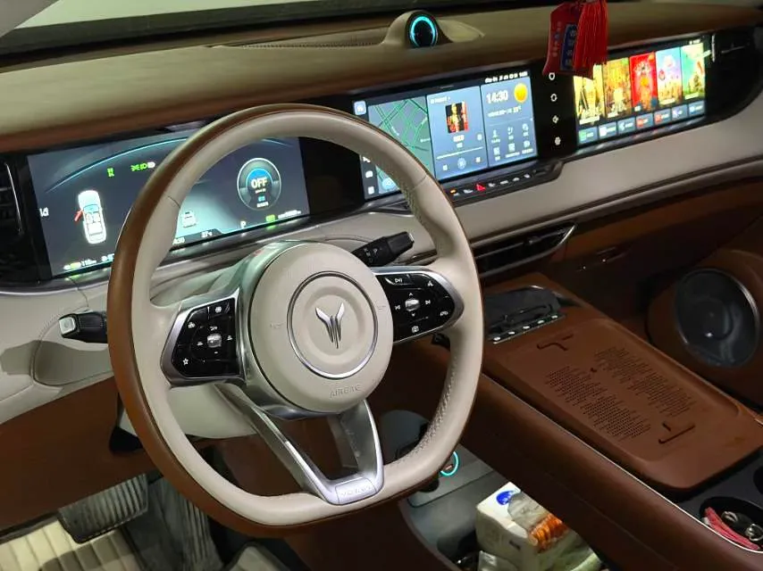 2024 Voyah FREE 1.5T 150HP L4 REEV 39.2KWH,autocango,china used car exporter,china ev exporter,chinese used car exporter,chinese used ev exporter