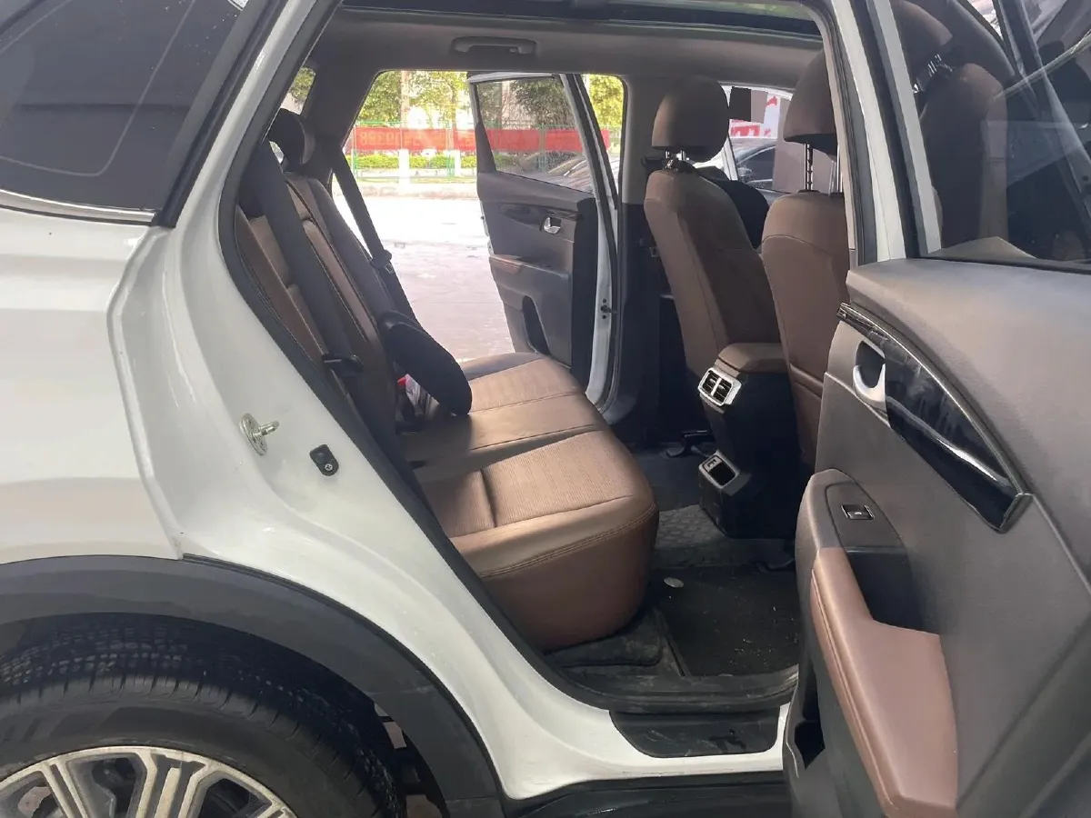 2021 Kia Sportage R 2.0L 161HP L4 6AT,autocango,china used car exporter,china ev exporter,chinese used car exporter,chinese used ev exporter