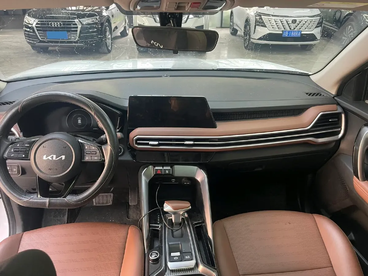 2021 Kia Sportage R 2.0L 161HP L4 6AT,autocango,china used car exporter,china ev exporter,chinese used car exporter,chinese used ev exporter