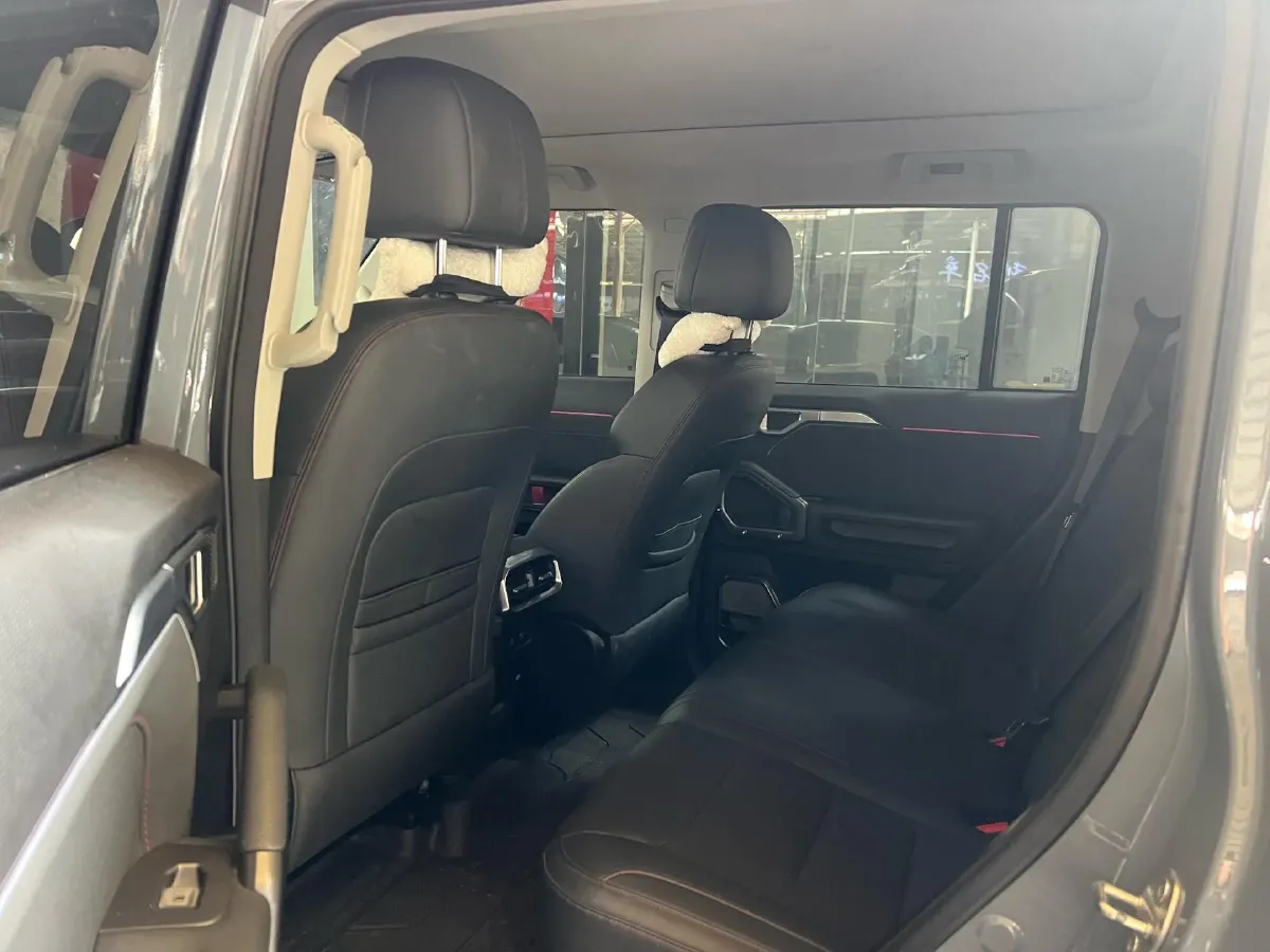 2023 Jetour Traveller 2.0T 254HP L4 7DCT,autocango,china used car exporter,china ev exporter,chinese used car exporter,chinese used ev exporter