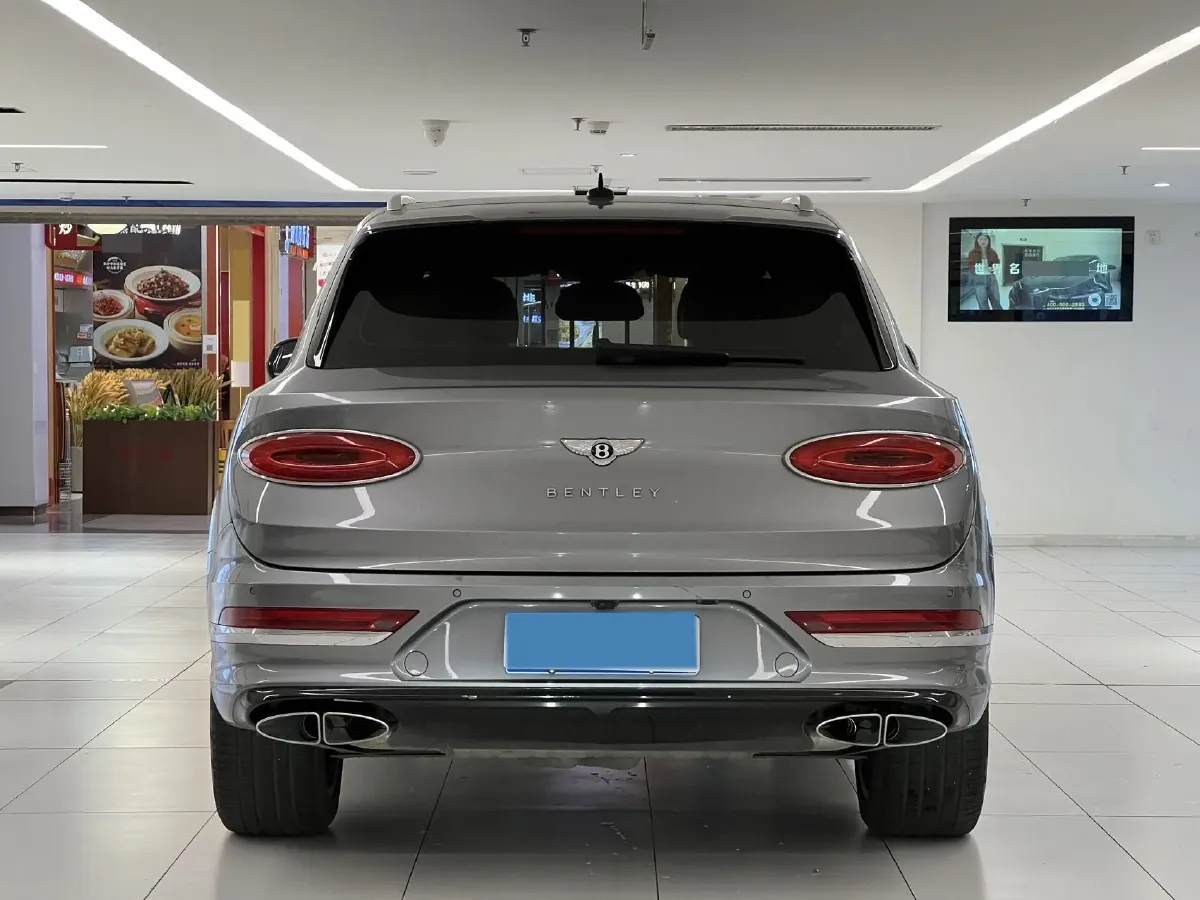 2021 Bentley Bentayga 4.0T 550HP V8 8AT,autocango,china used car exporter,china ev exporter,chinese used car exporter,chinese used ev exporter