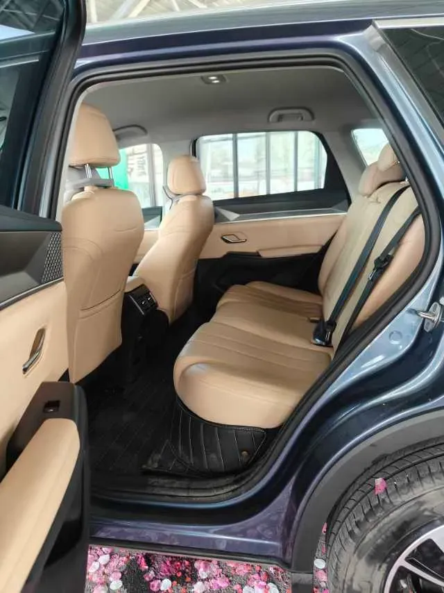 2024 BYD Song Pro 1.5L 110HP L4 E-CVT PHEV 12.9KWH,autocango,china used car exporter,china ev exporter,chinese used car exporter,chinese used ev exporter