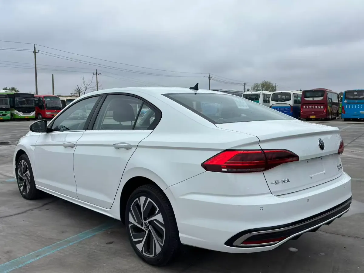 2023 Volkswagen Bora 1.2T 116HP L4 7DCT,autocango,china used car exporter,china ev exporter,chinese used car exporter,chinese used ev exporter