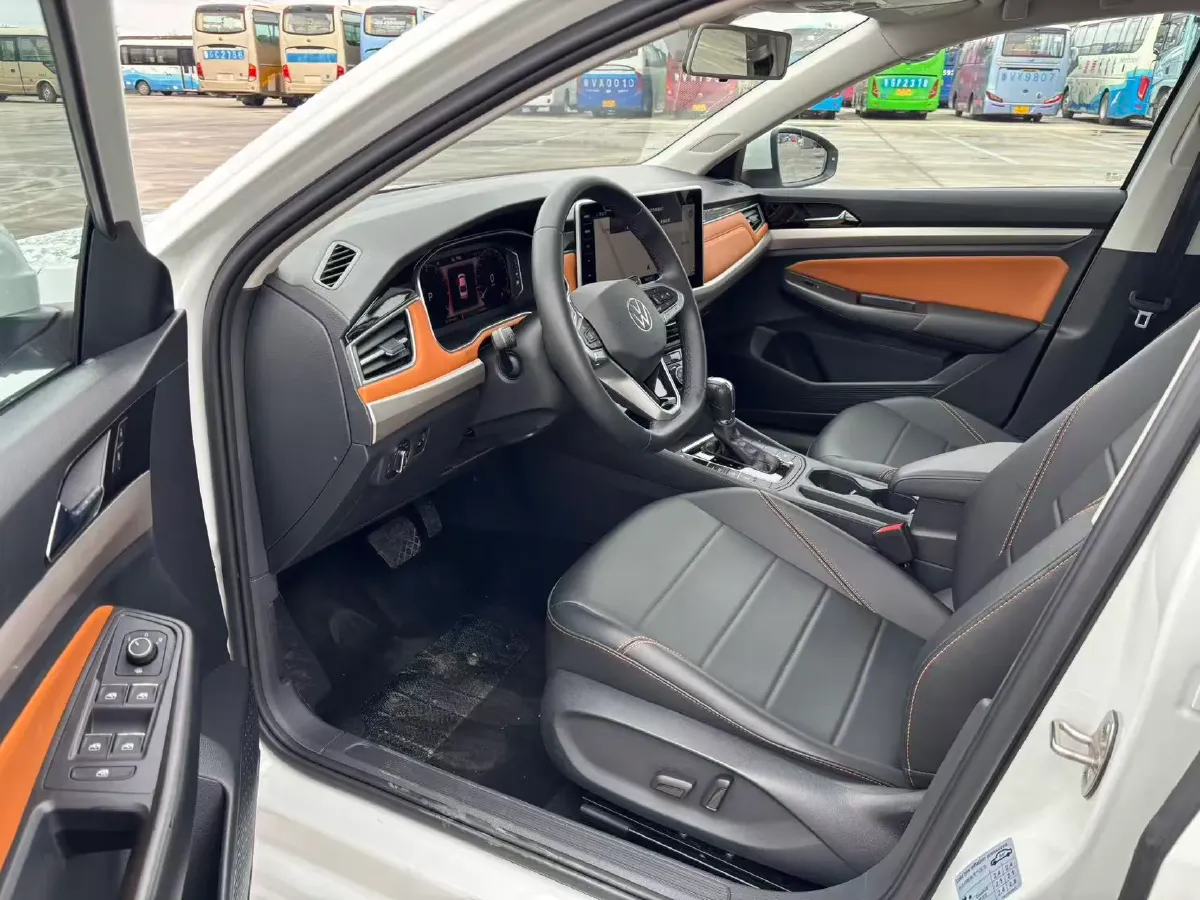 2023 Volkswagen Bora 1.2T 116HP L4 7DCT,autocango,china used car exporter,china ev exporter,chinese used car exporter,chinese used ev exporter