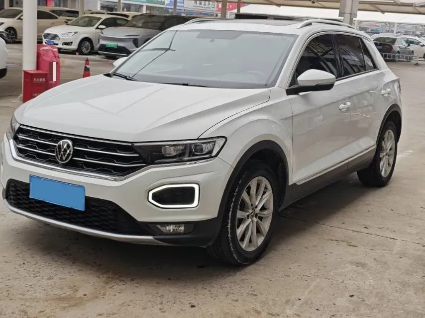 2022 Volkswagen T-Roc 1.4T 150HP L4 7DCT,autocango,china used car exporter,china ev exporter,chinese used car exporter,chinese used ev exporter