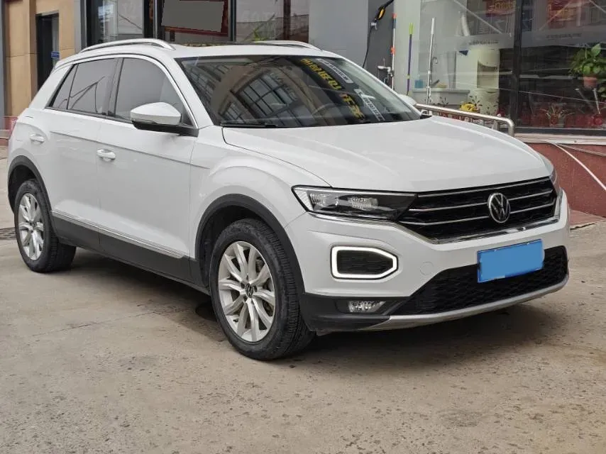 2022 Volkswagen T-Roc 1.4T 150HP L4 7DCT,autocango,china used car exporter,china ev exporter,chinese used car exporter,chinese used ev exporter