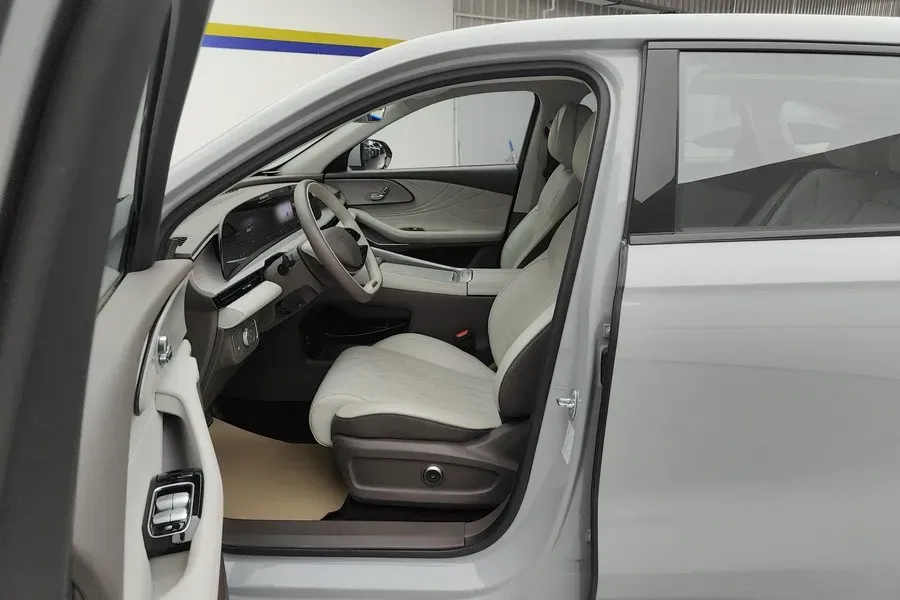 2024 Exceed RX C-DM 1.5T 156HP L4 3DHT PHEV 19.43KWH,autocango,china used car exporter,china ev exporter,chinese used car exporter,chinese used ev exporter