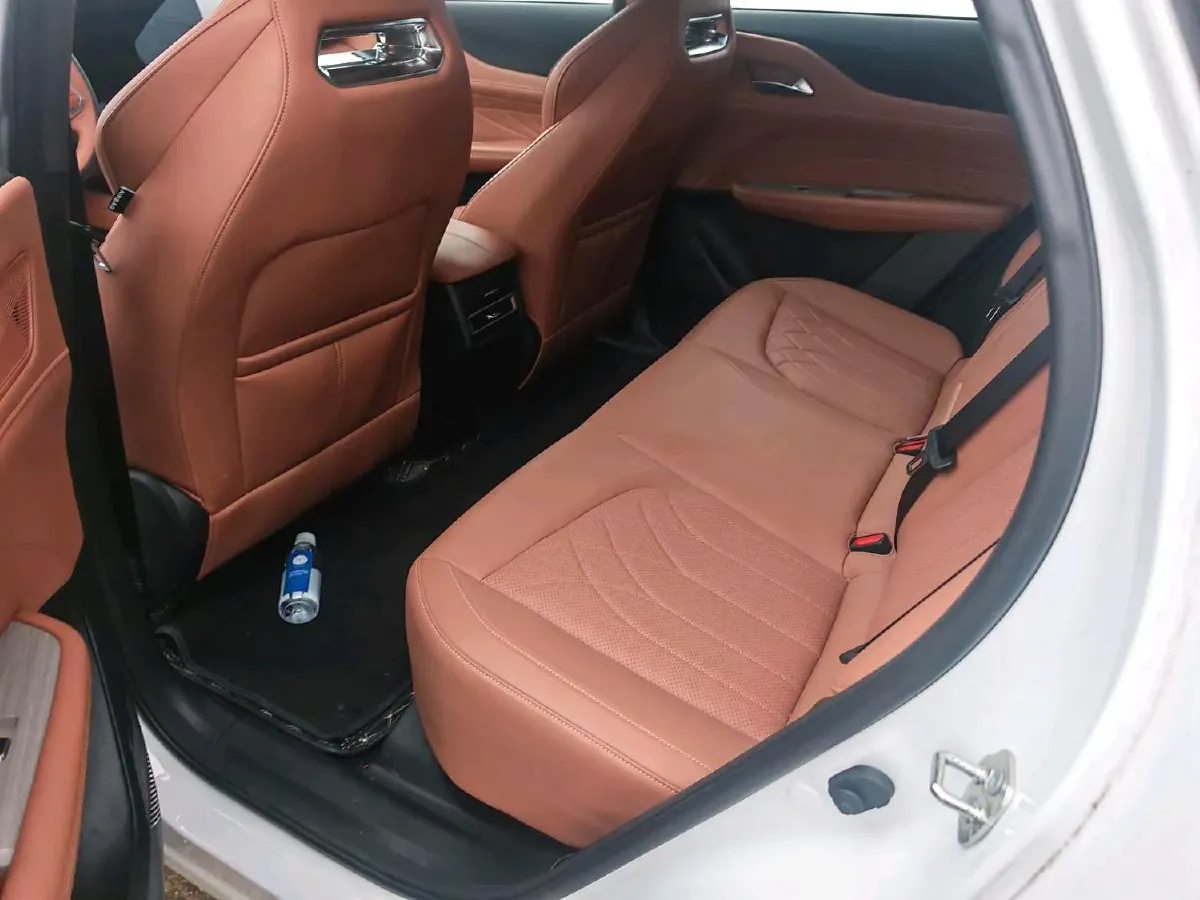 2024 ChangAn UNI-Z 1.5L 98HP L4 E-CVT PHEV 18.4KWH,autocango,china used car exporter,china ev exporter,chinese used car exporter,chinese used ev exporter