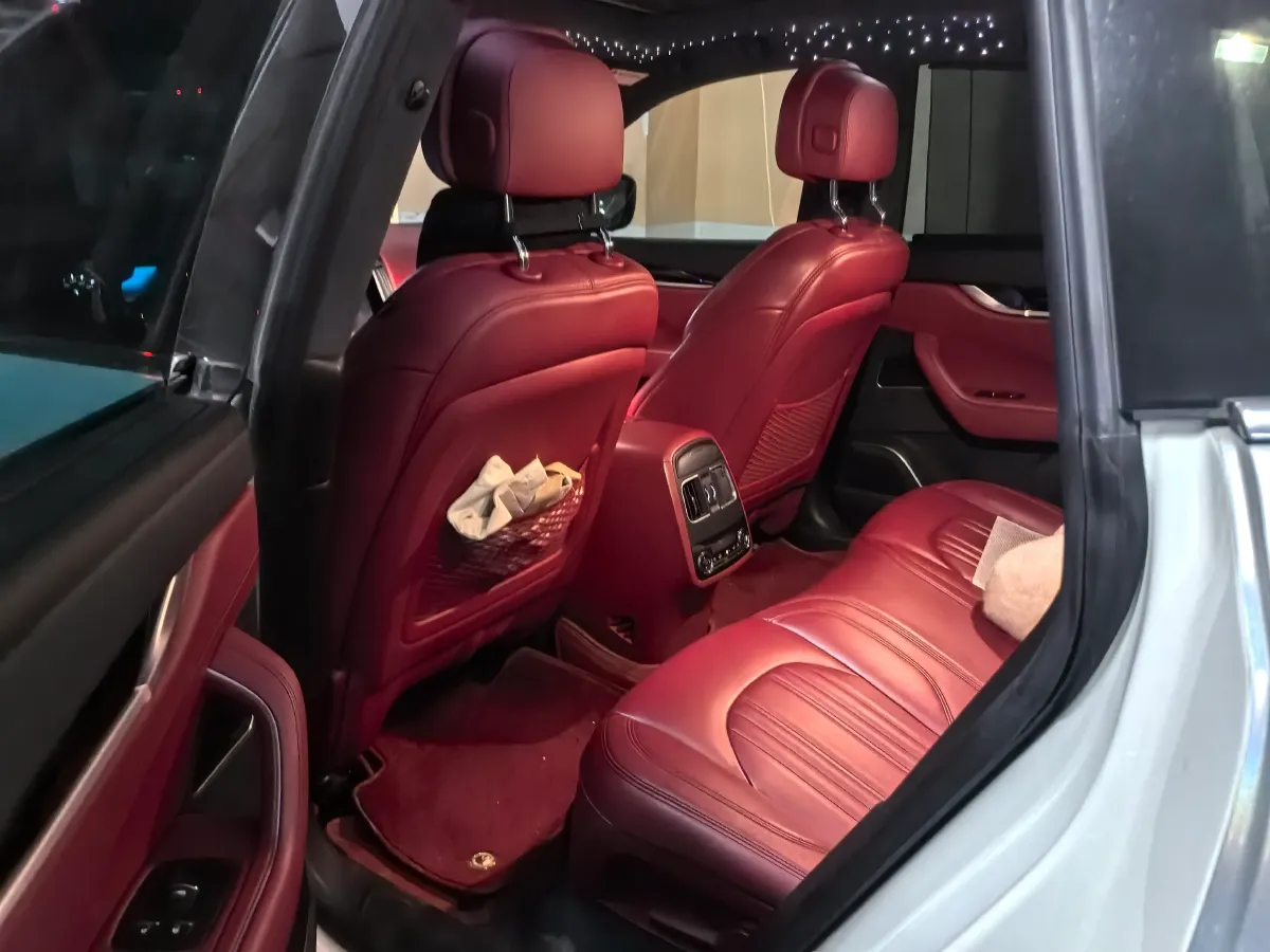 2018 Maserati Levante 3.0T 350HP V6 8AT,autocango,china used car exporter,china ev exporter,chinese used car exporter,chinese used ev exporter