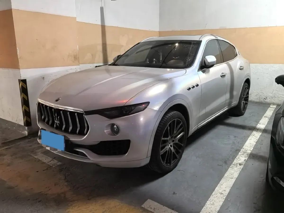 2018 Maserati Levante 3.0T 350HP V6 8AT,autocango,china used car exporter,china ev exporter,chinese used car exporter,chinese used ev exporter