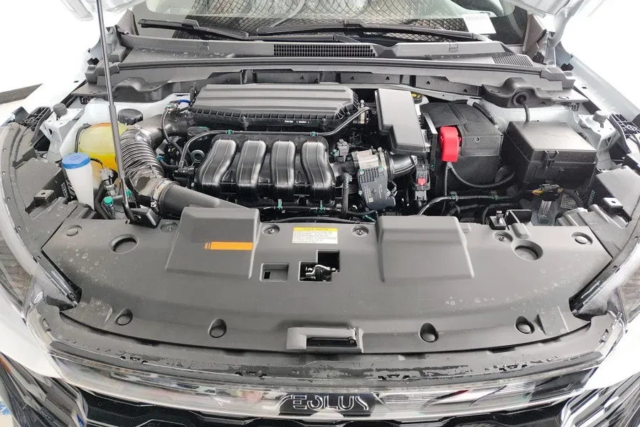 2024 DongFeng Aeolus YiXuan GS 1.5L 125HP L4 6DCT,autocango,china used car exporter,china ev exporter,chinese used car exporter,chinese used ev exporter