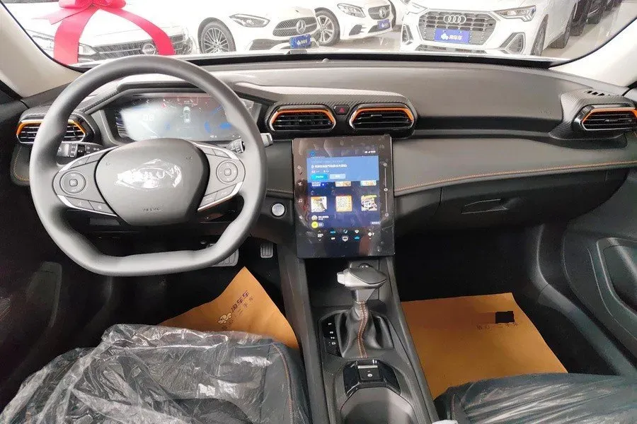 2024 DongFeng Aeolus YiXuan GS 1.5L 125HP L4 6DCT,autocango,china used car exporter,china ev exporter,chinese used car exporter,chinese used ev exporter