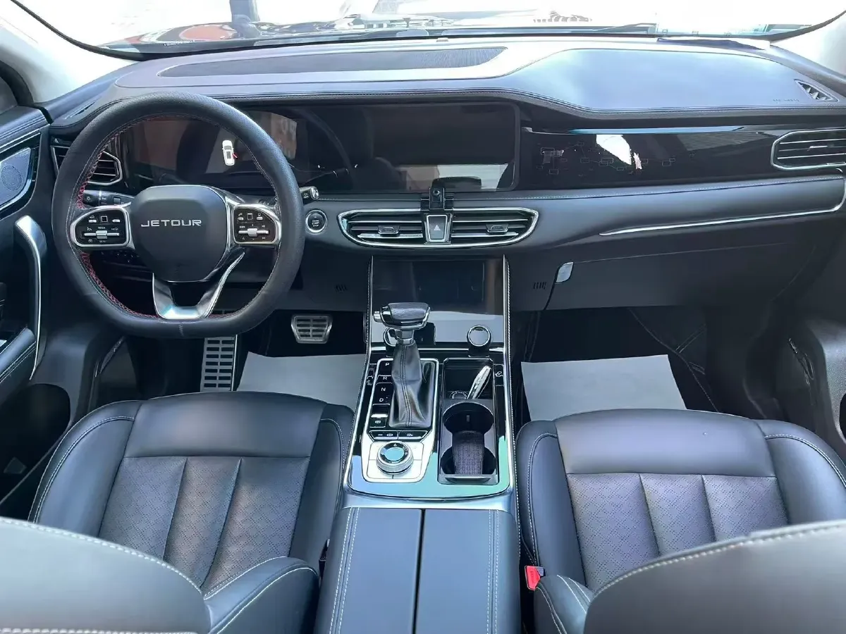 2020 Jetour X90 1.6T 197HP L4 7DCT,autocango,china used car exporter,china ev exporter,chinese used car exporter,chinese used ev exporter