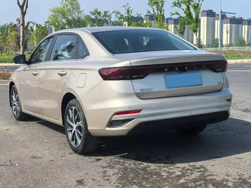 2022 Geely Emgrand 1.5L 114HP L4 CVT,autocango,china used car exporter,china ev exporter,chinese used car exporter,chinese used ev exporter