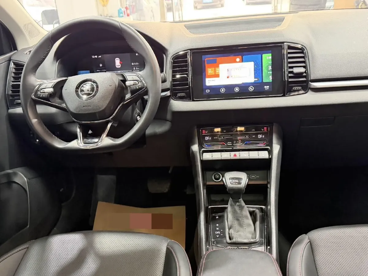 2022 Skoda Karoq 1.4T 150HP L4 7DCT,autocango,china used car exporter,china ev exporter,chinese used car exporter,chinese used ev exporter